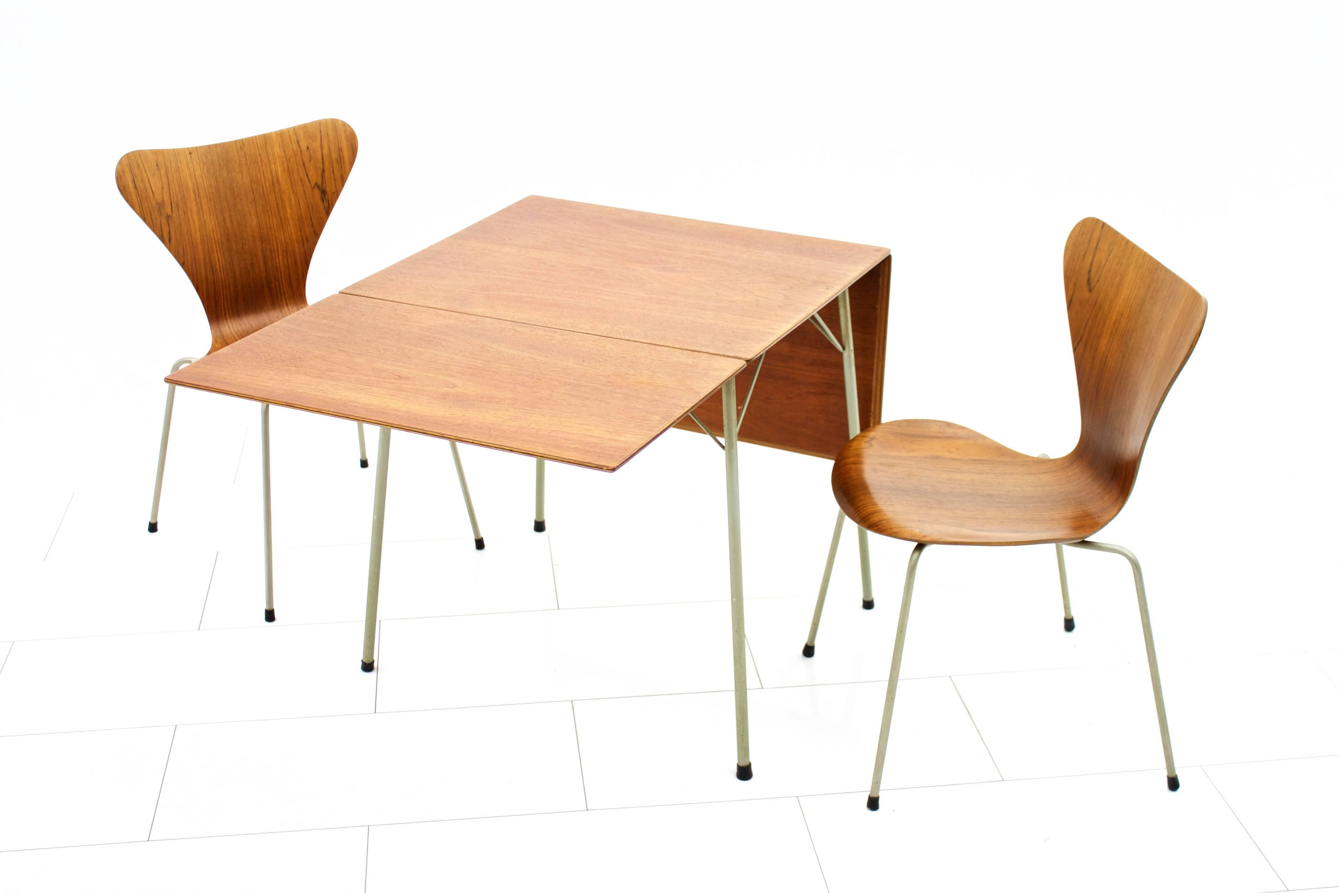Mid-20th Century Teak Drop Leaf Dining Table by Arne Jacobsen, Fritz Hansen, 1952