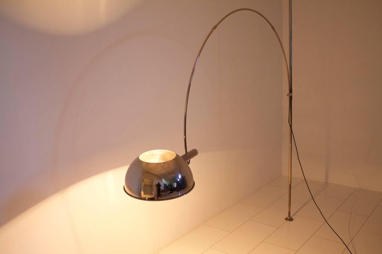 Silver Ceiling to Floor Lamp with Adjustable Arc by Florian Schulz, 1970s In Excellent Condition For Sale In Frankfurt / Dreieich, DE