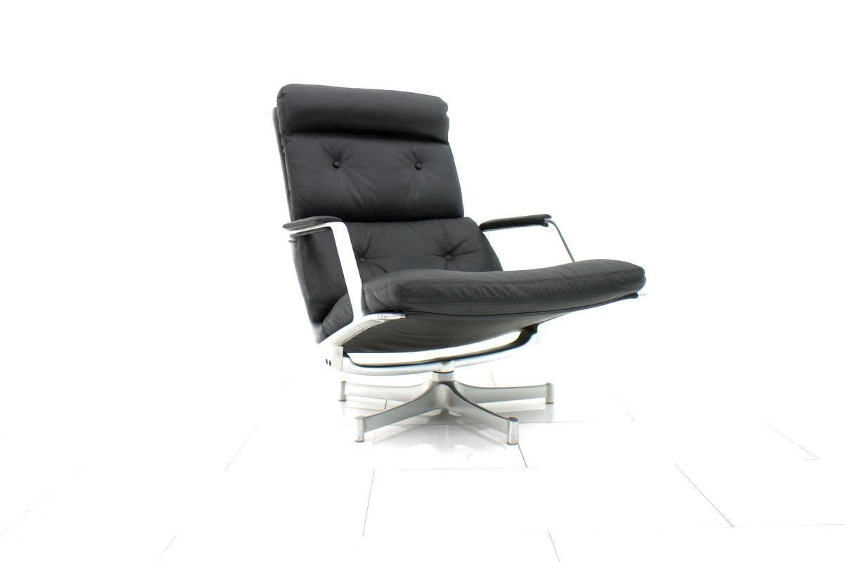 Lounge Chair by Fabricius & Kastholm for Kill International FK 85 In Good Condition For Sale In Frankfurt / Dreieich, DE