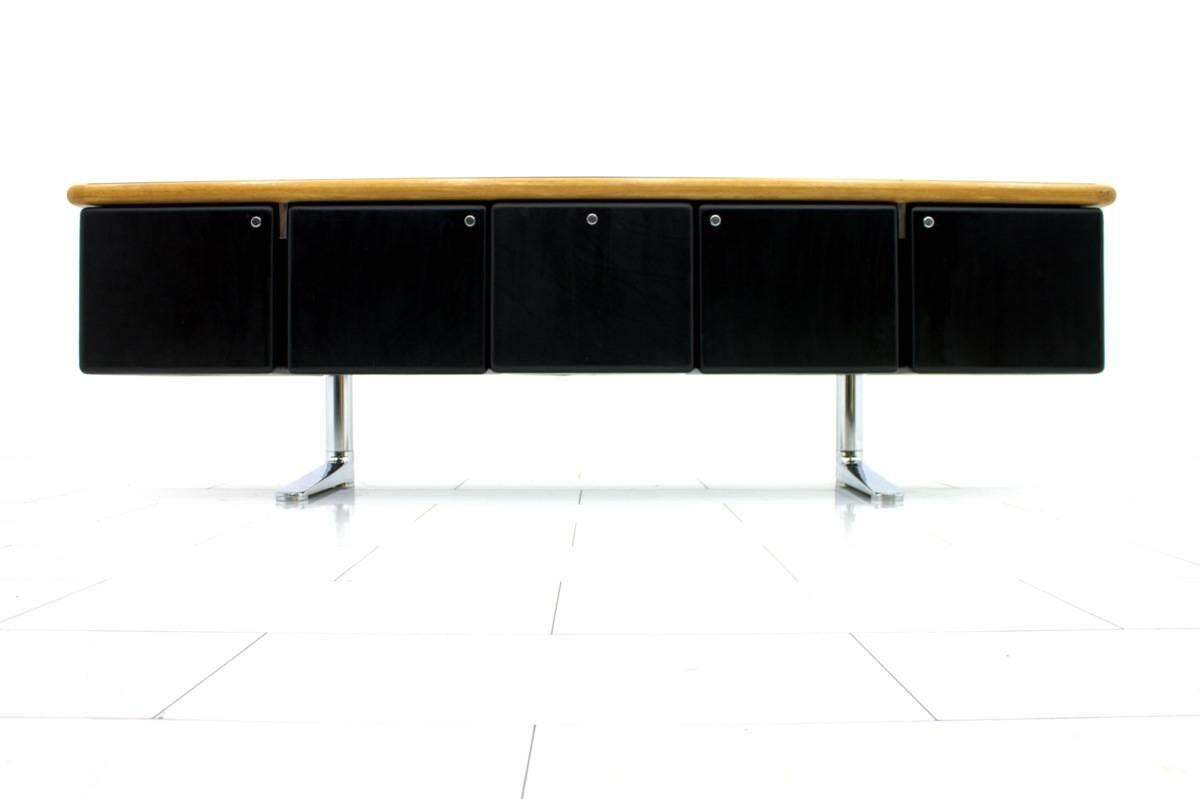 Mid-Century Modern Warren Platner Black Leather Floating Sideboard with Chrome Legs Knoll Int