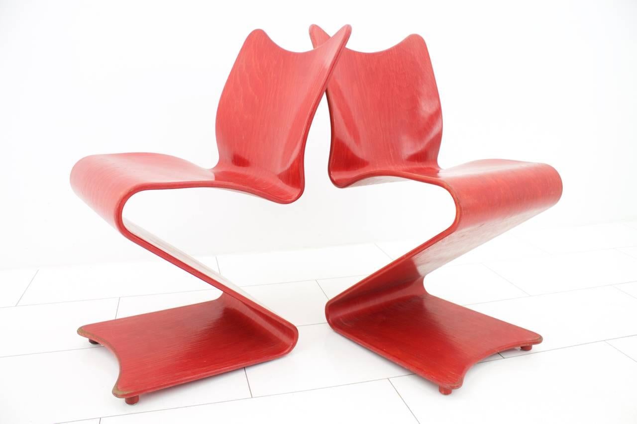 Rare Pair of Red Verner Panton Plywood Chairs S 275, 1956 1