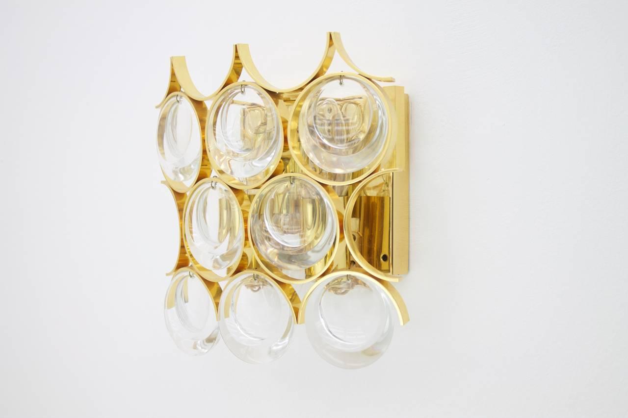 Mid-Century Modern Palwa Single Wall Sconce, Gilded Brass and Crystal Glass 1960s For Sale