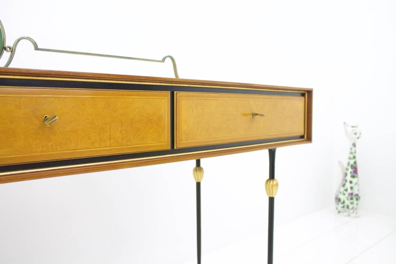Beautiful Console Table, Sideboard with Brass and Mirror, Italy, 1960s For Sale 2