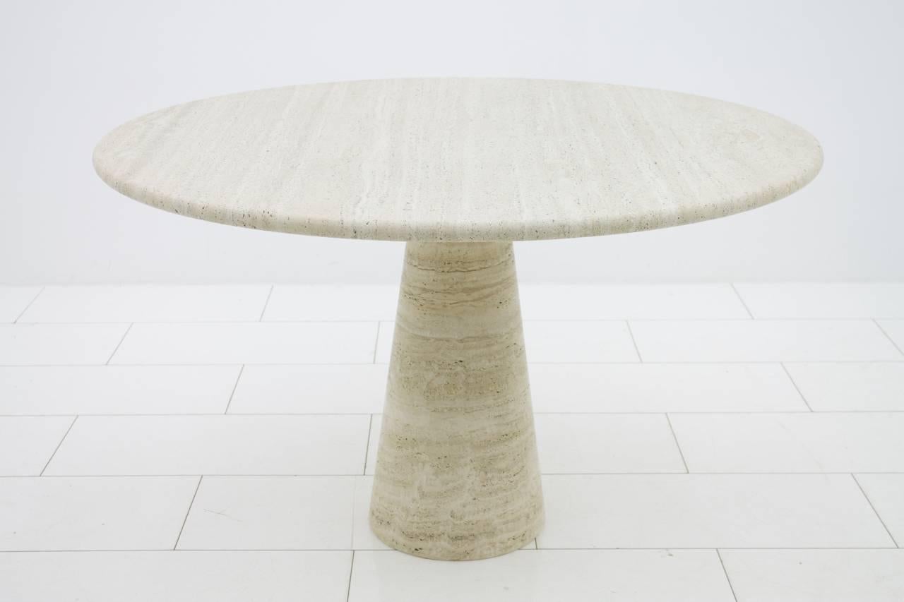 Mid-Century Modern Travertine Dining Table Attributed to Angelo Mangiarotti, Italy, 1970s
