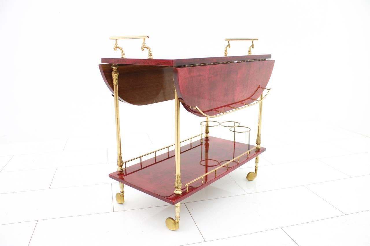 Large Bar Cart by Aldo Tura in Red Goatskin and Brass, Italy, 1960s In Good Condition In Frankfurt / Dreieich, DE