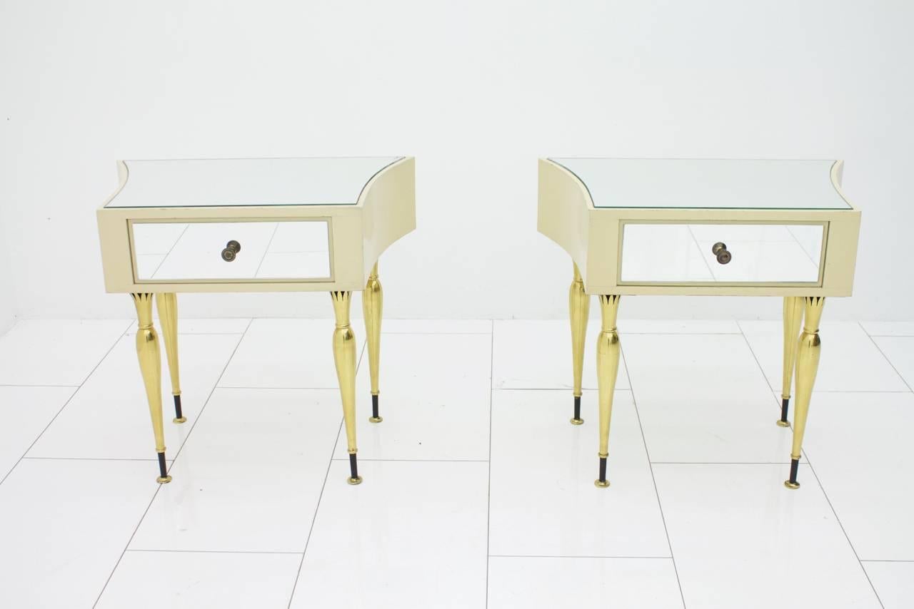 Mid-Century Modern Pair of Nice Night Stands with Brass Mirror and Lacquered Wood, Germany 1960s For Sale