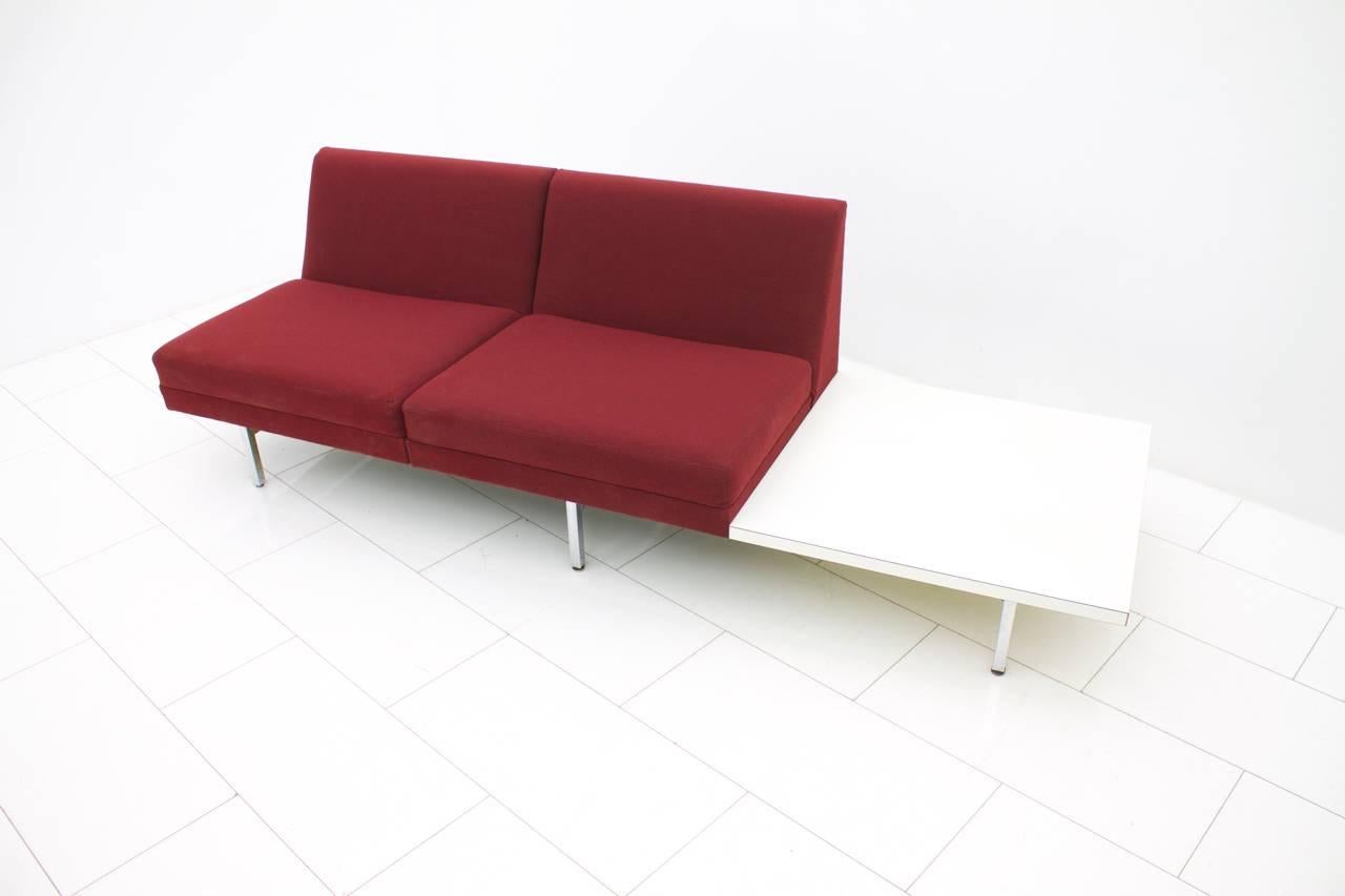 Early George Nelson Two-Seat Sofa / Bench with Table, Herman Miller 1960s. 

Good condition.

Worldwide shipping