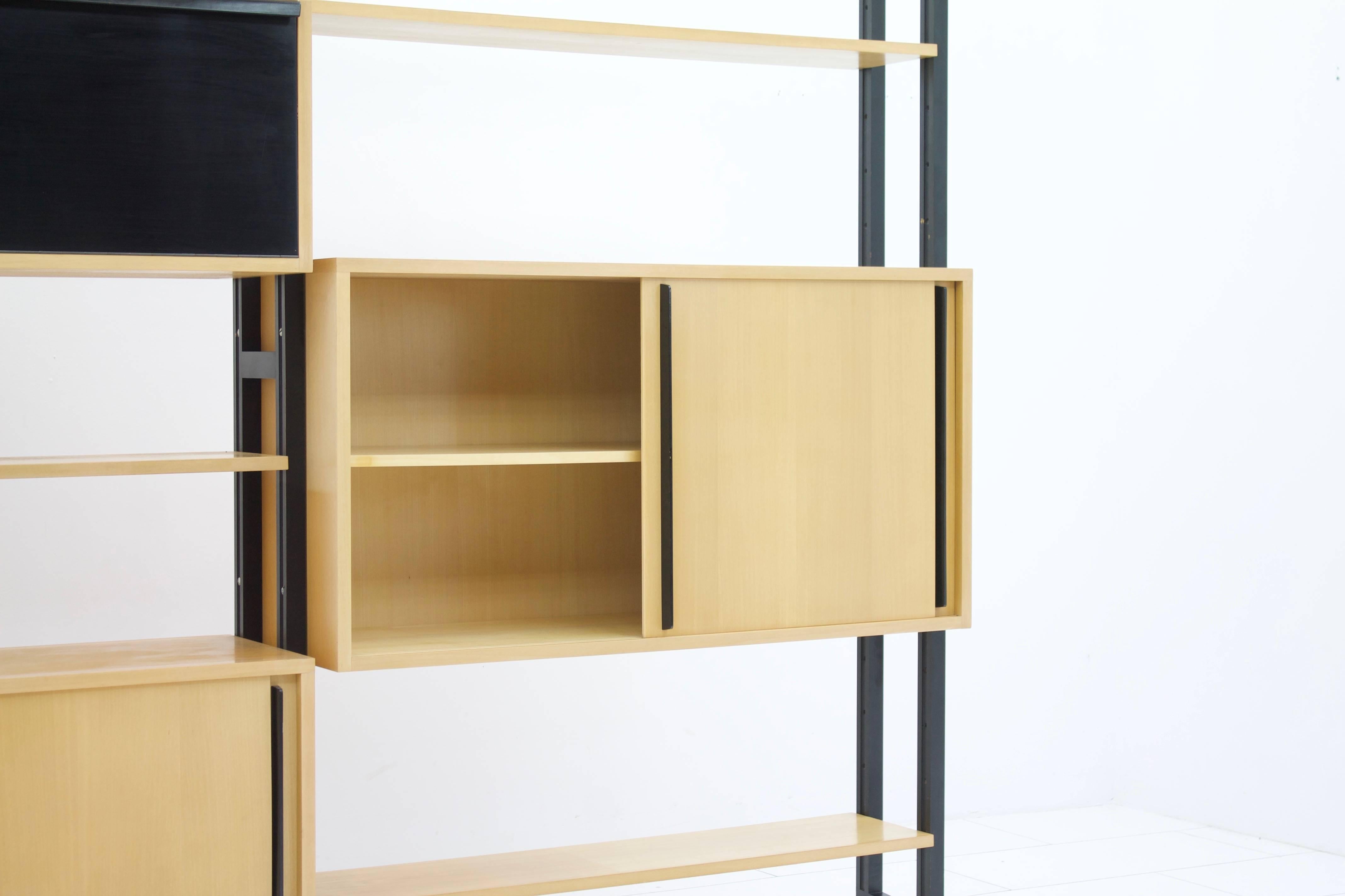 Mid-20th Century Freestanding Shelf by Alfred Altherr for Freba Switzerland, 1955 For Sale