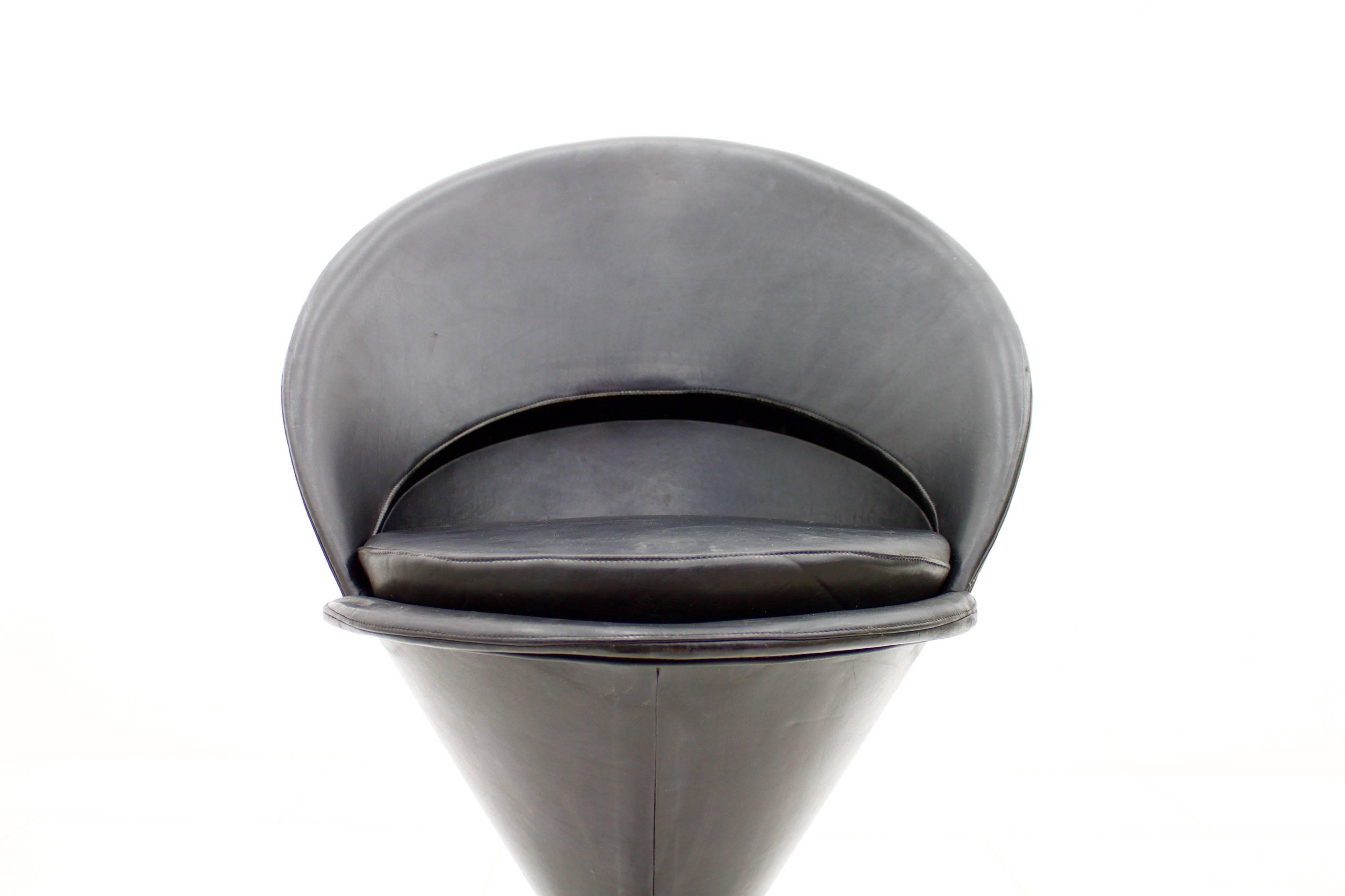 Mid-20th Century Verner Panton Black Leather Cone Chair, 1958