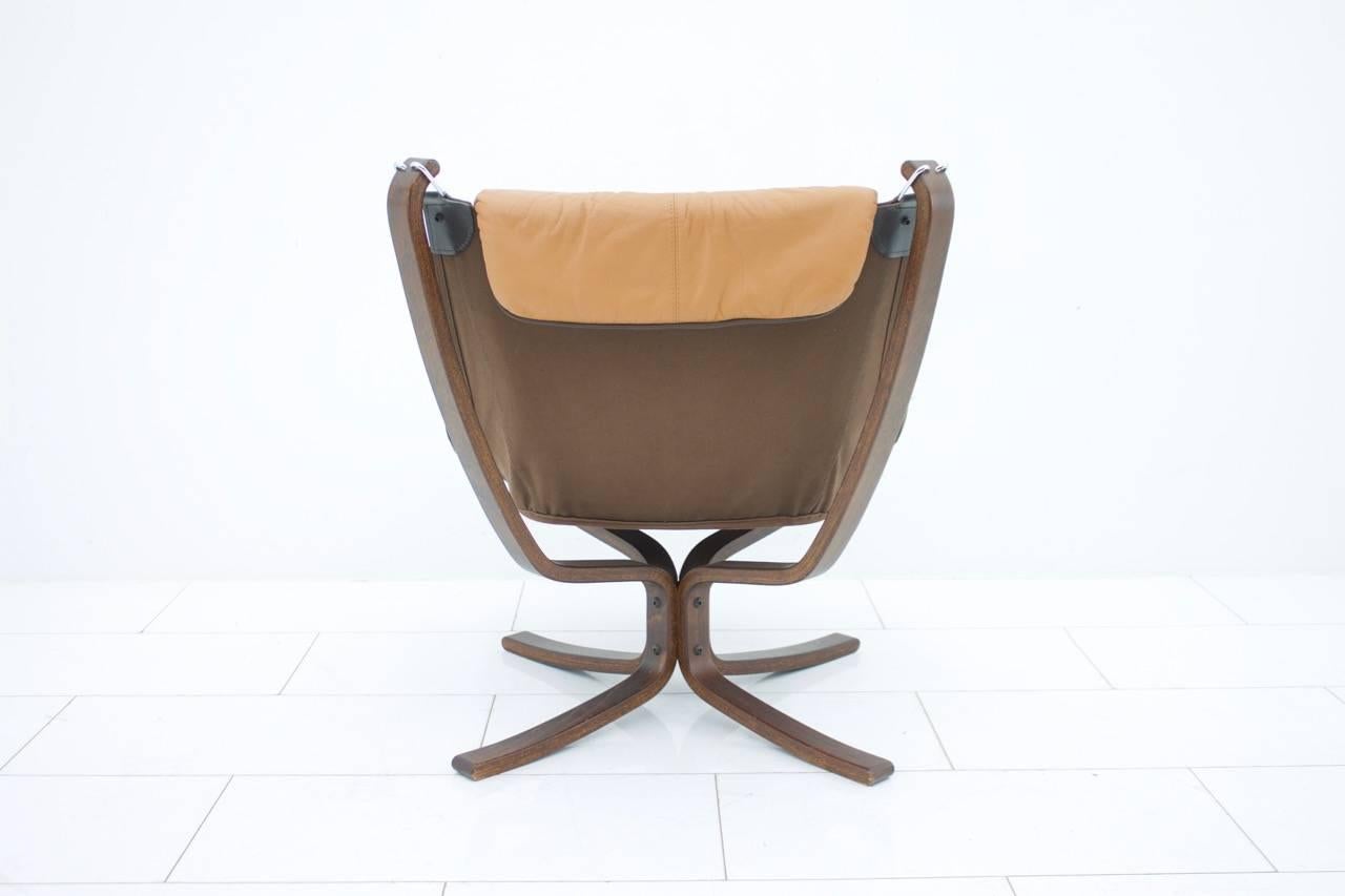 Scandinavian Modern Falcon Lounge Chair by Sigurd Resell, Norway, 1971 For Sale