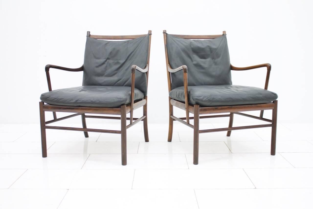 Scandinavian Modern Pair of Colonial Chairs with Stool by Ole Wanscher, Poul Jeppesen, Denmark For Sale