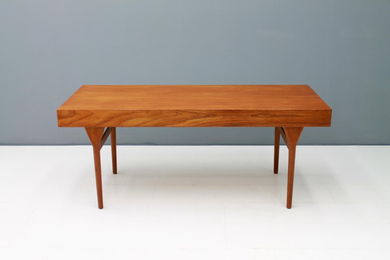 Teak Writing Desk by Nanna Ditzel for Søren Willadsen, Denmark, 1958 (Messing)