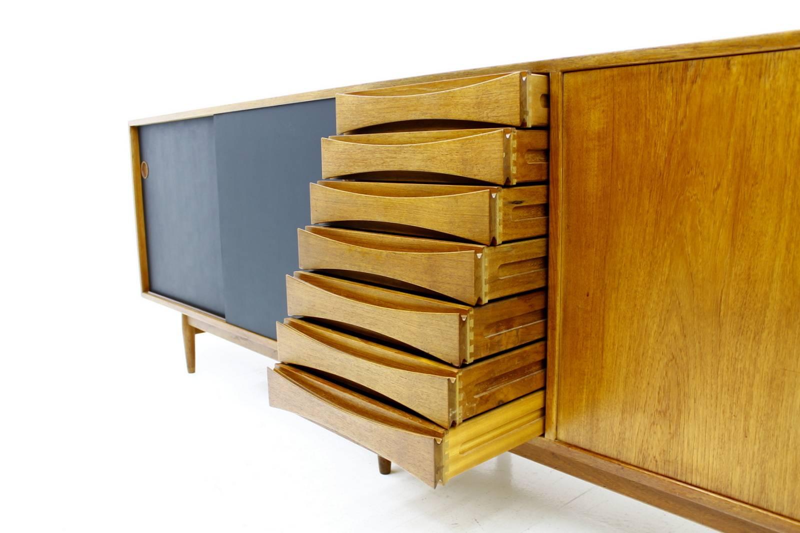 Teak Large Freestanding Sideboard with Reversible Doors, Arne Vodder, 1959