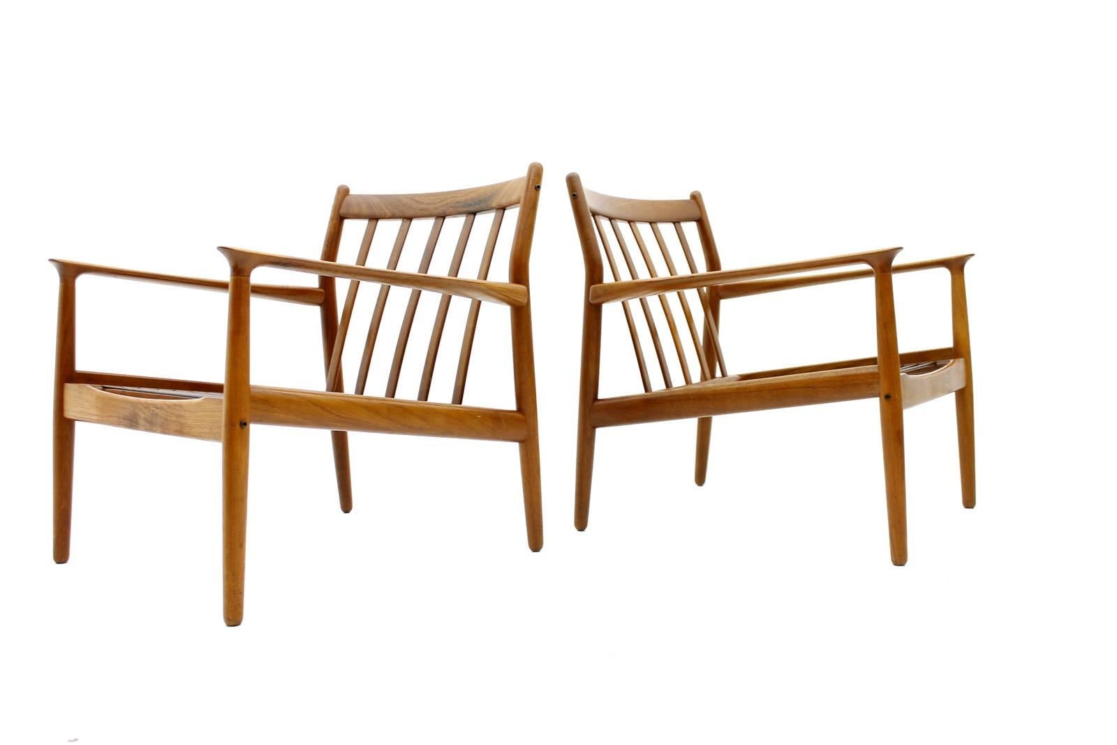 Pair Danish Teak Lounge Chairs by Grete Jalk, 1960 3