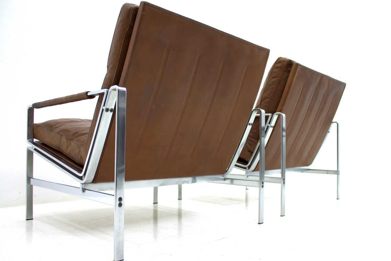 Danish Pair of Leather and Steel Lounge Chairs by Fabricius & Kastholm FK 6720