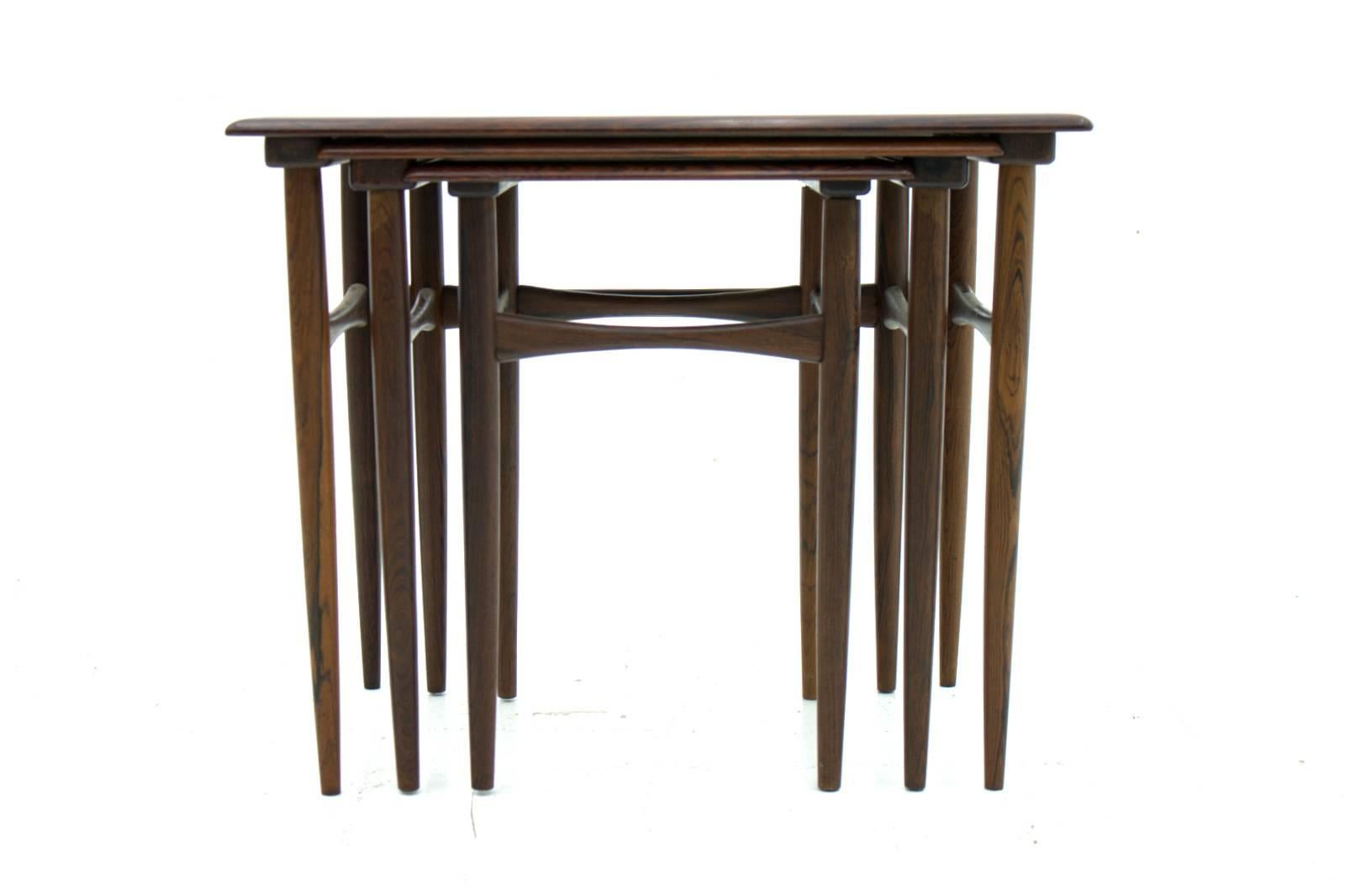 Wood nesting tables, Denmark, 1960s.
Very good condition.

Worldwide shipping.