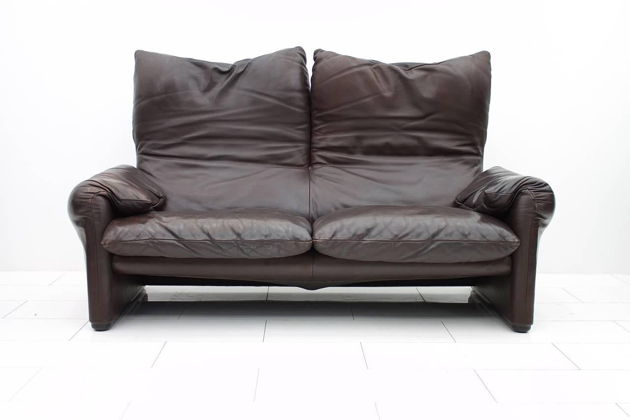 Late 20th Century Large Leather Lounge Group 