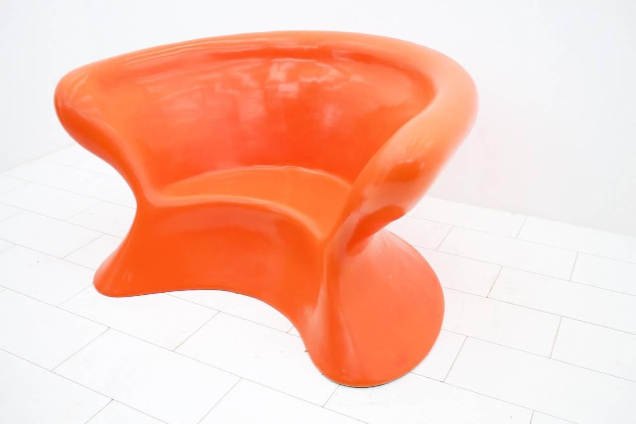 Mid-Century Modern Large Fiberglass Object Lounge Chair, 1970s For Sale