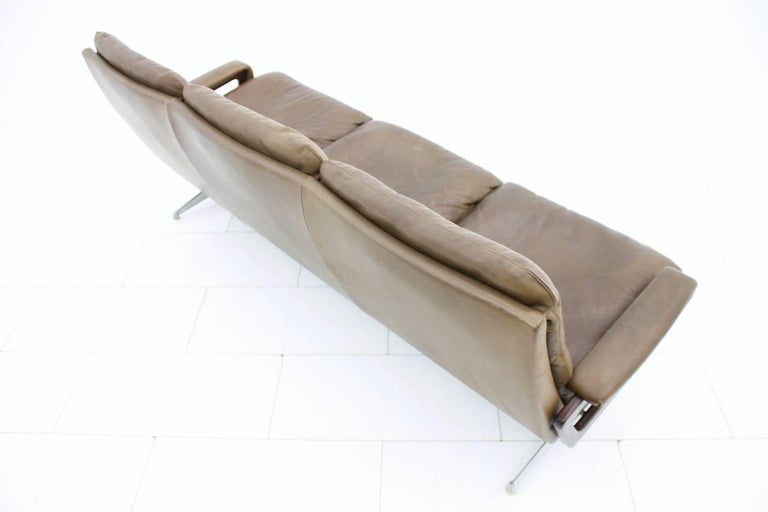 Leather Sofa 'King' by André Vandenbeuck made by Strässle Switzerland, 1965 For Sale at 1stdibs
