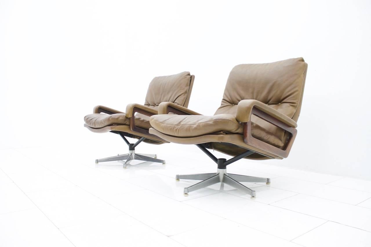 Pair of Lounge Chairs 'King' by André Vandenbeuck for Strässle Switzerland, 1965 In Good Condition For Sale In Frankfurt / Dreieich, DE