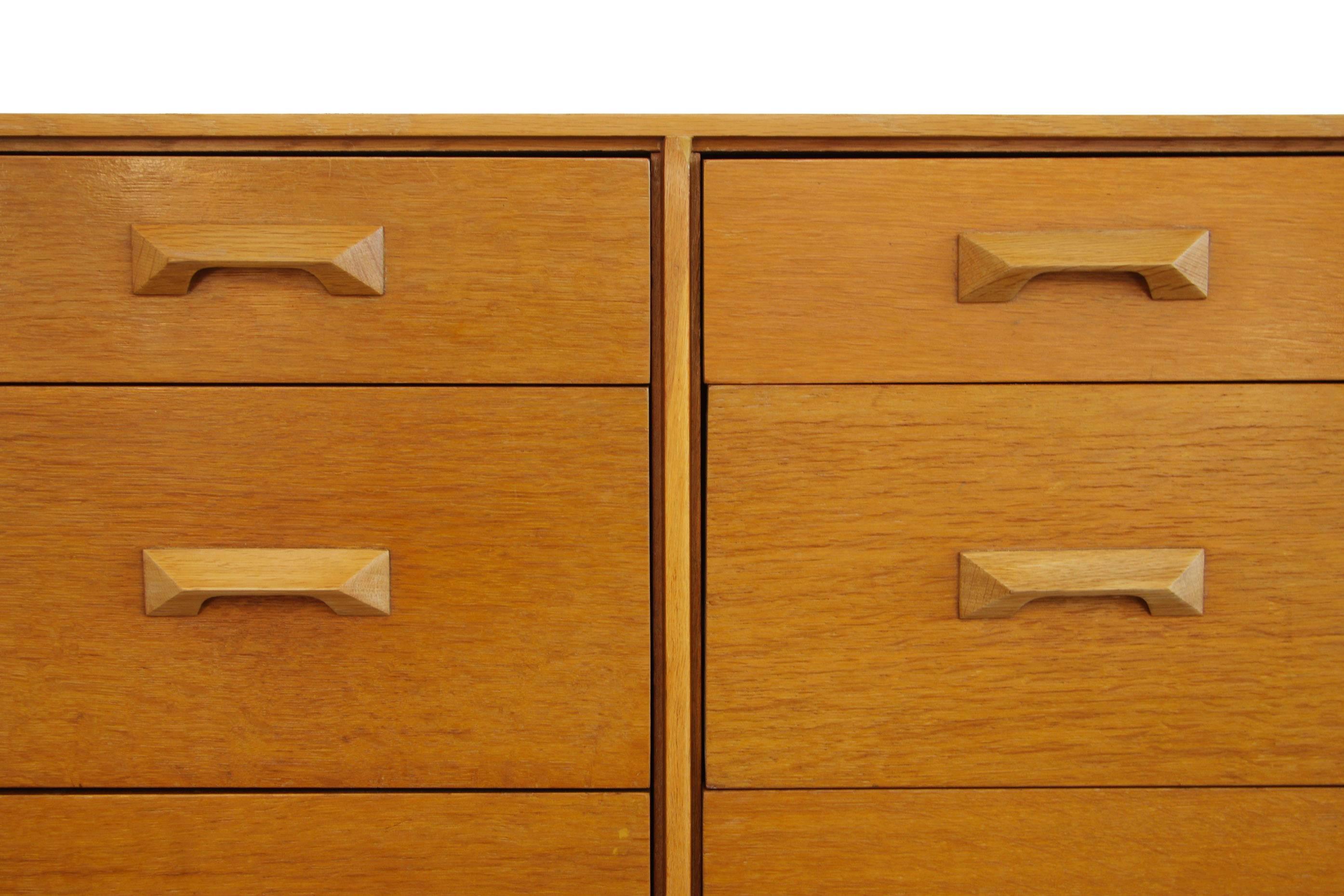 Oak Chest of Drawers by Sylvia & John Reid Stag Concorde, 1959 2