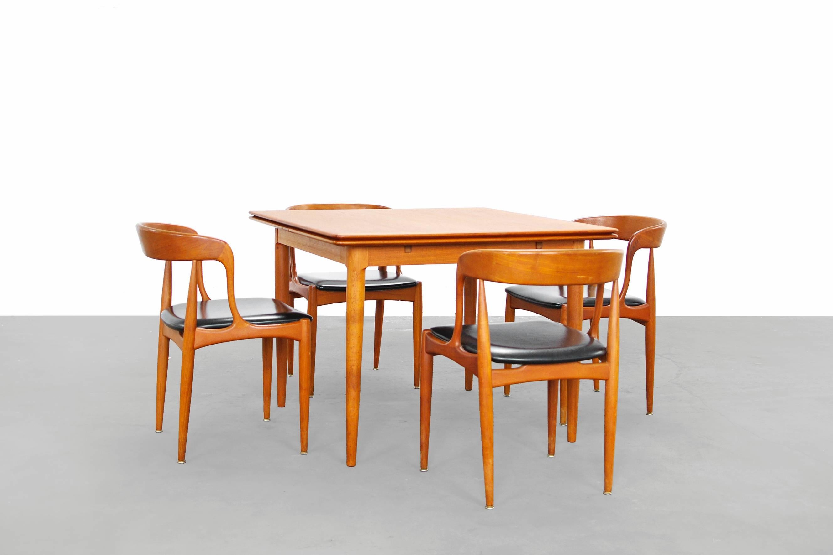 Danish Modern Teak Dining Table by Skovmand & Andersen, 1960s 1