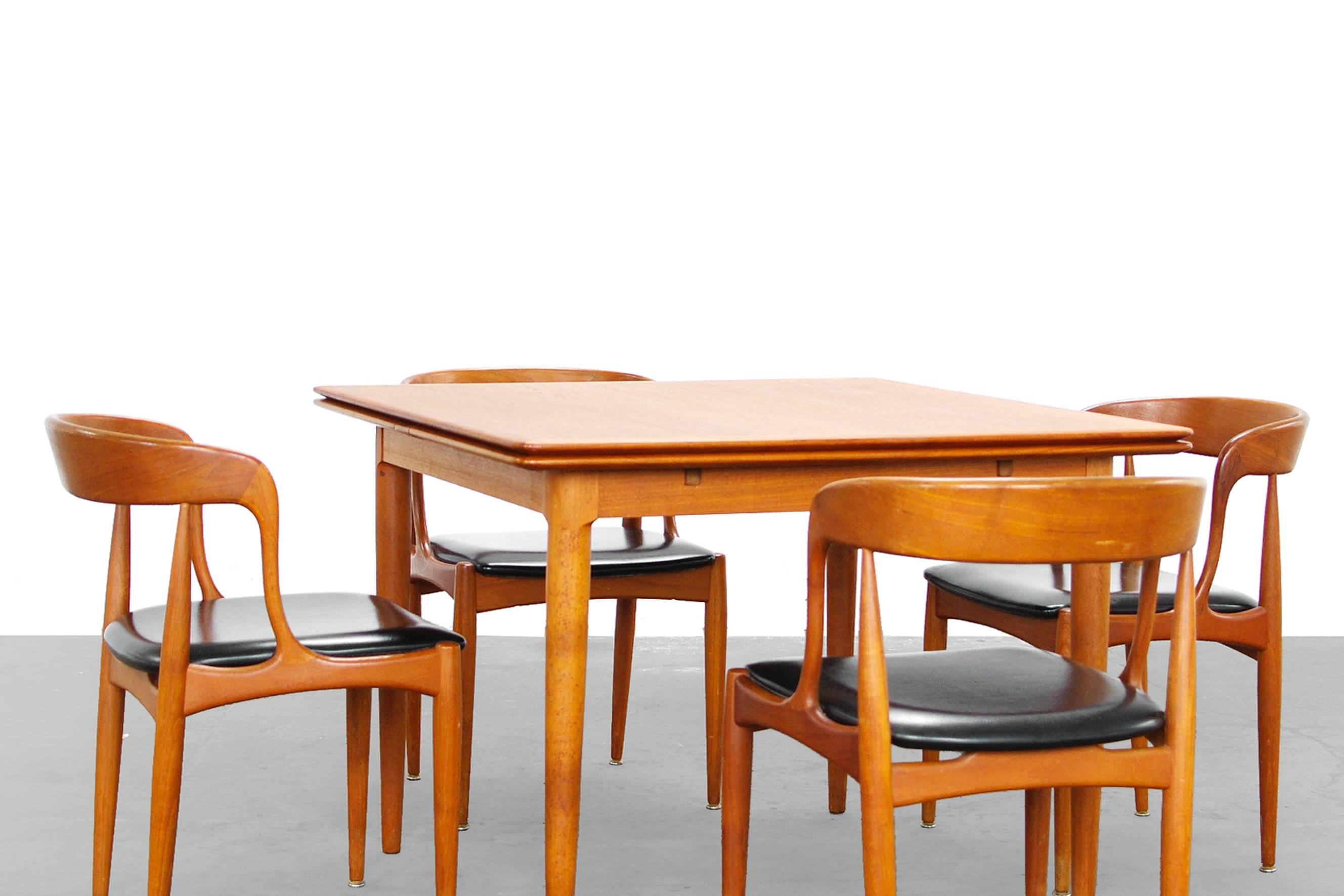 20th Century Danish Modern Teak Dining Table by Skovmand & Andersen, 1960s