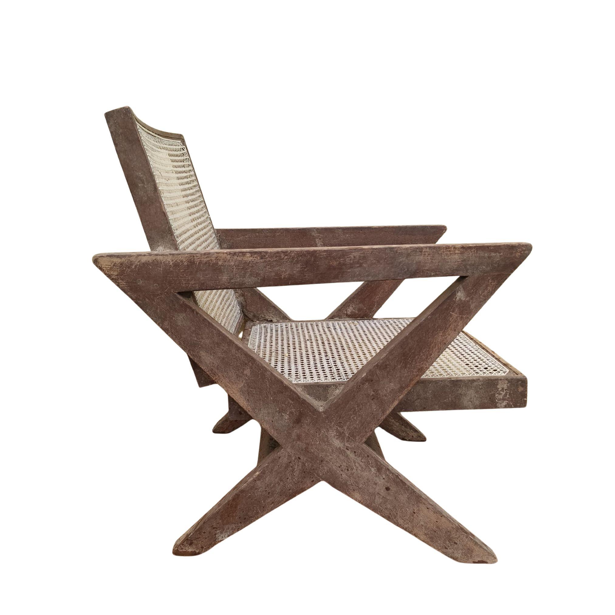 Mid-Century Modern Un set de 2 authentiques Pierre Jeanneret  Chaises à pieds en X PJ-SI-45-A, Inde, années 1950