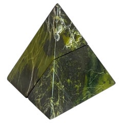 Pyramidenpuzzle, Serpentine-Grün