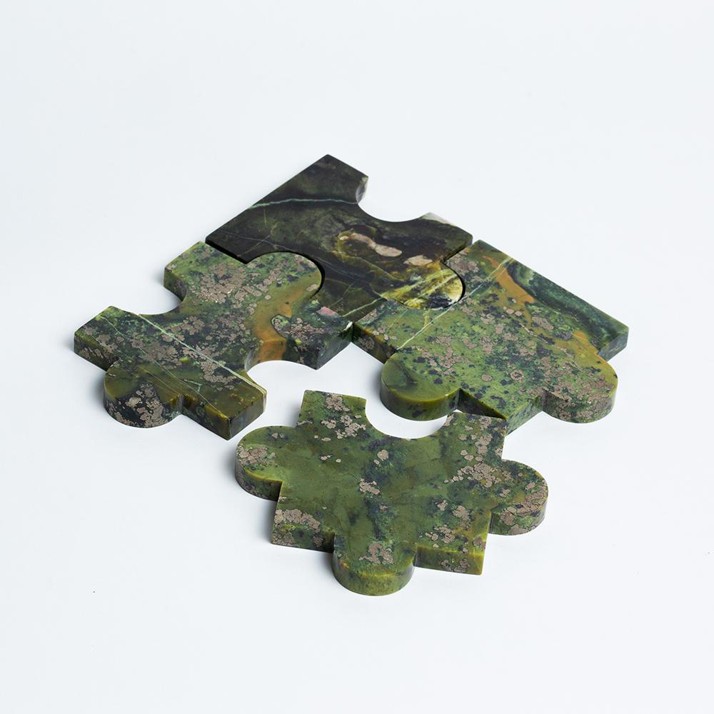 Gemstone Puzzle Piece Coasters – Set of 4 green serpentine stone In New Condition In Pacasmayo, PE