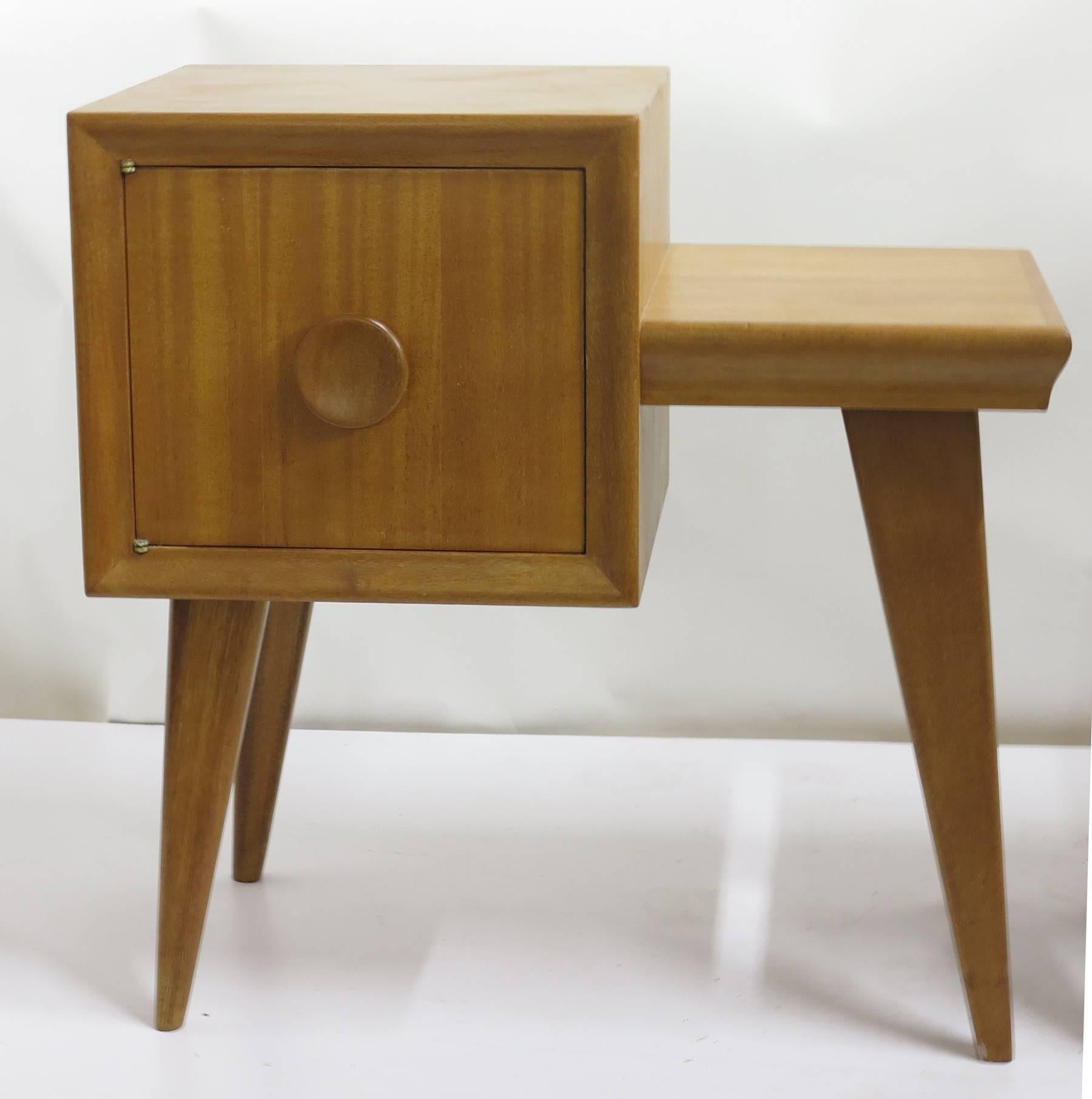 Bleached Mahogany End Tables 1950s In Excellent Condition In West Palm Beach, FL