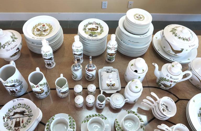 Chambord by Porcelaine d'Auteuil Country French Dinner Service at
