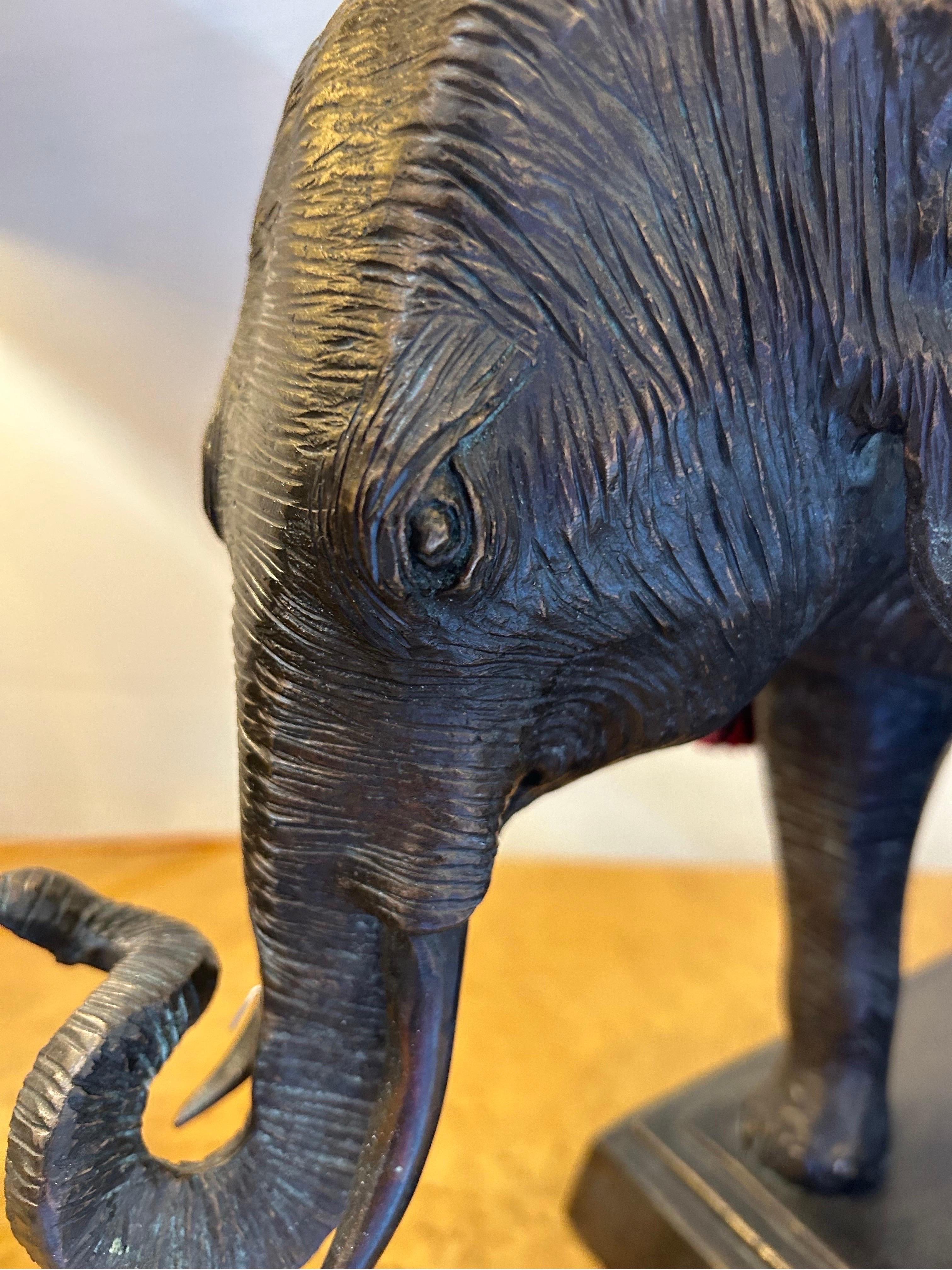 Paar Maitland Smith, große Elefantenlampen aus Bronze im Zustand „Gut“ im Angebot in West Palm Beach, FL