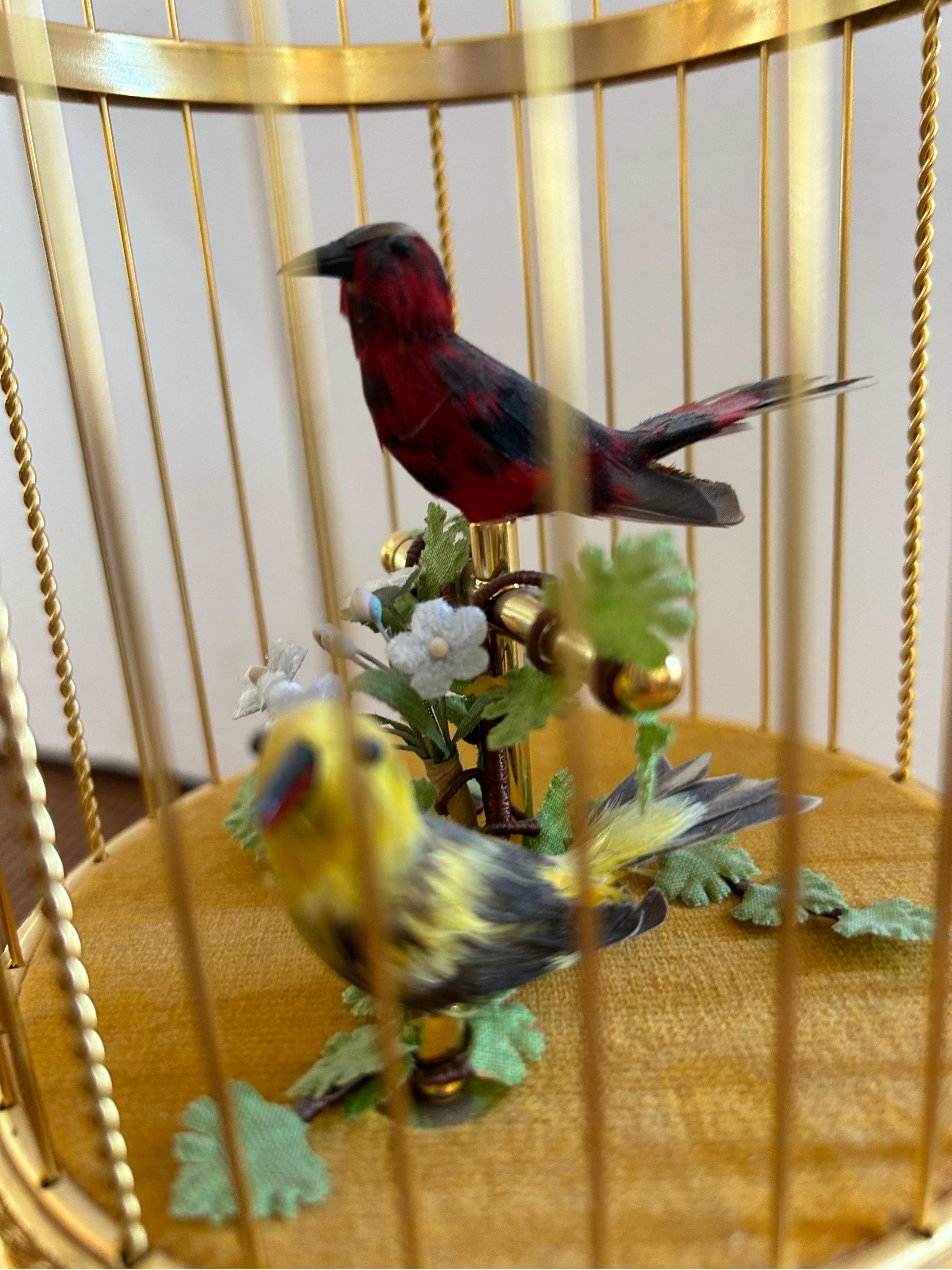 Swiss Reuge automation two singing birds in gilt birdcage For Sale