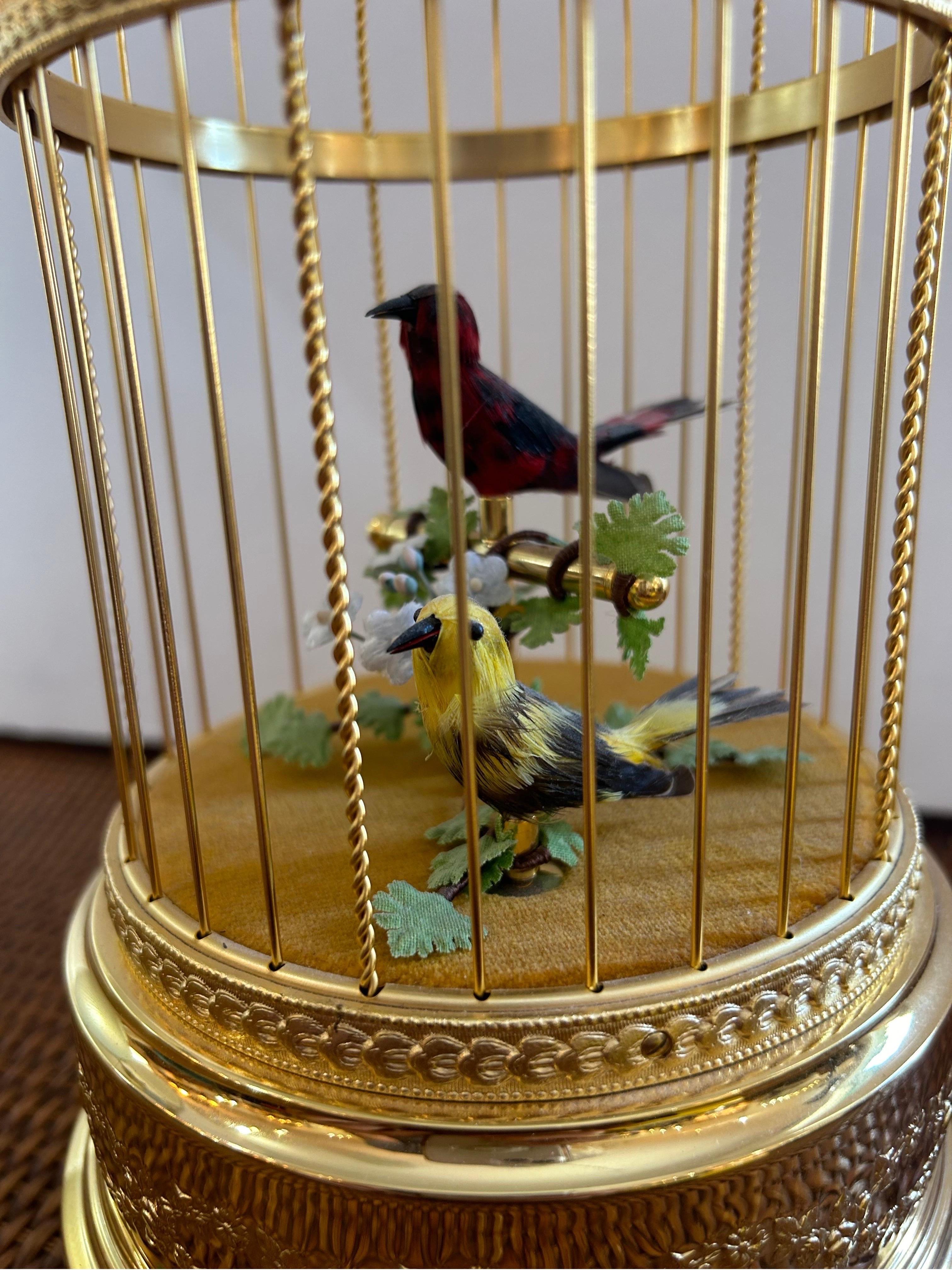 Reuge automation two singing birds in gilt birdcage For Sale 6