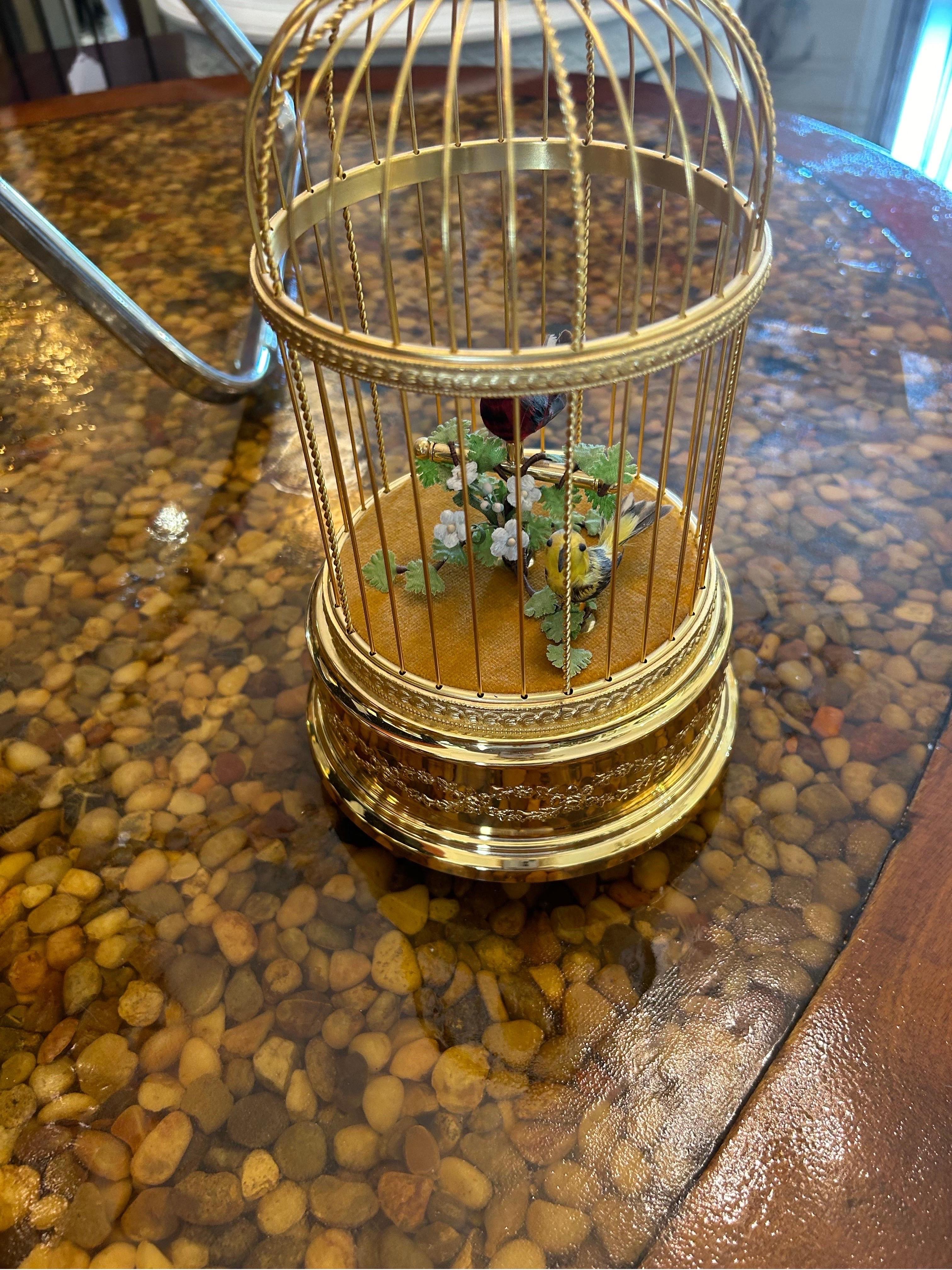 Reuge automation two singing birds in gilt birdcage For Sale 7