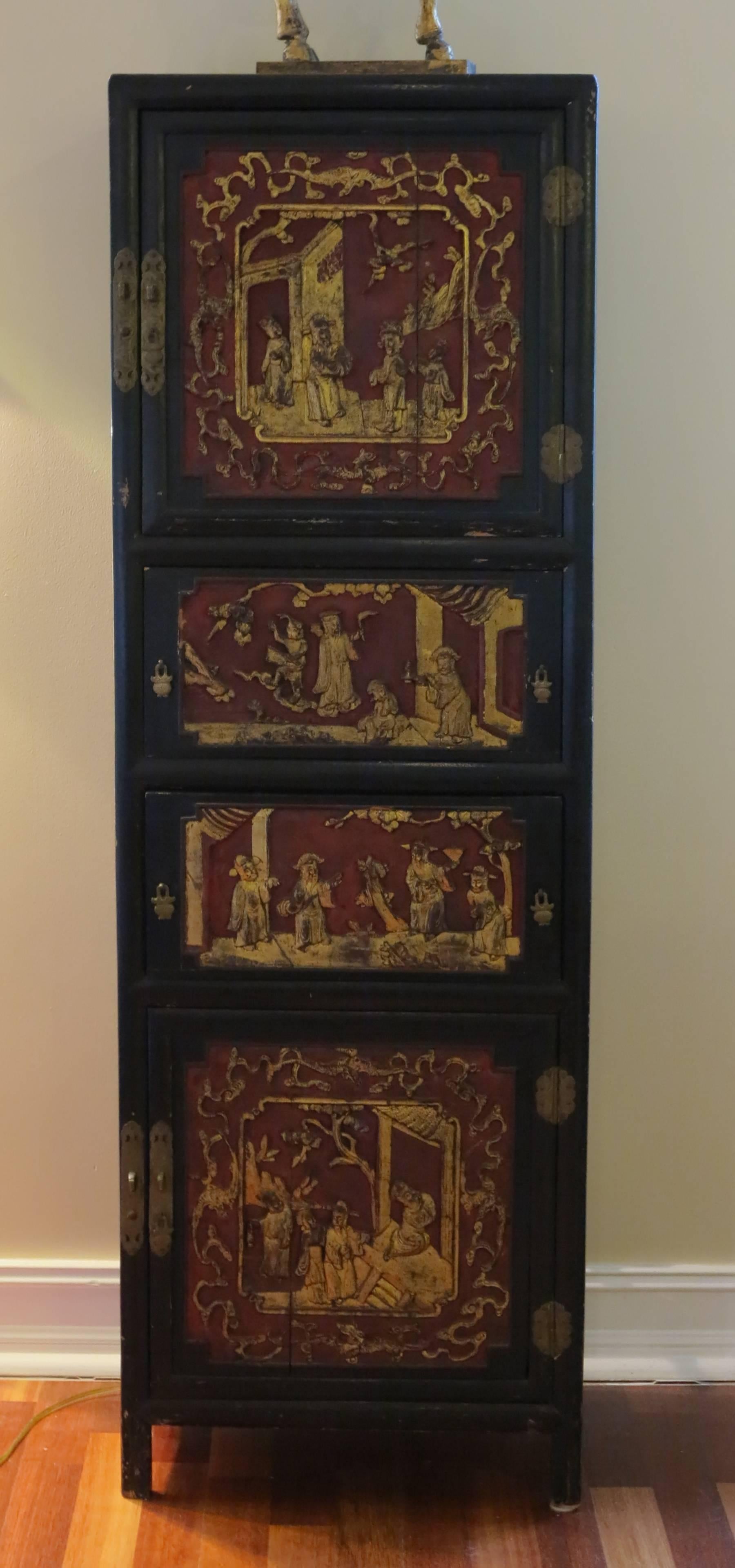 Chinese Cabinet Polychromed Giltwood Panels 19th Century 2