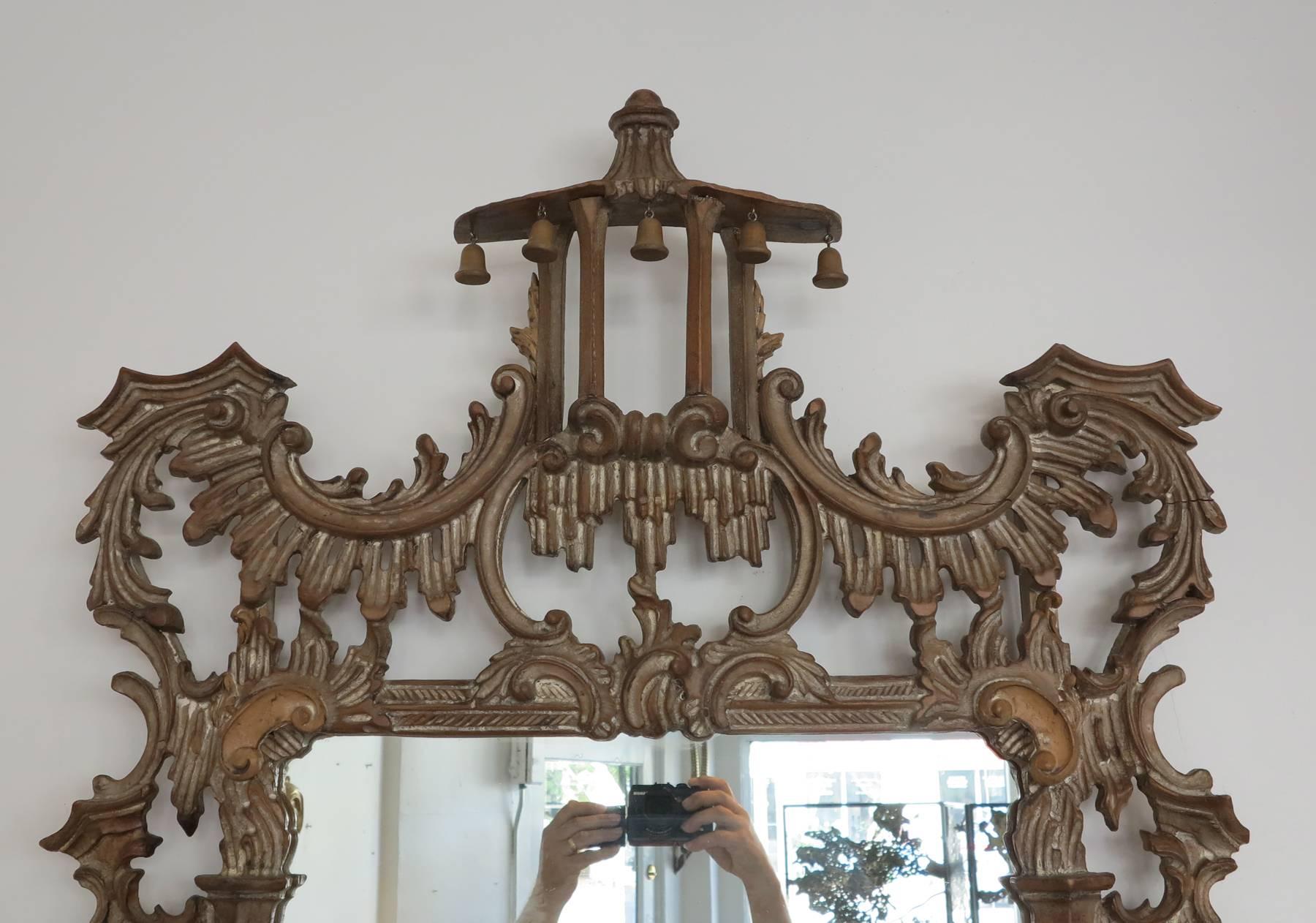 Chinese Chippendale Hand-Carved wood Mirror In Excellent Condition In West Palm Beach, FL