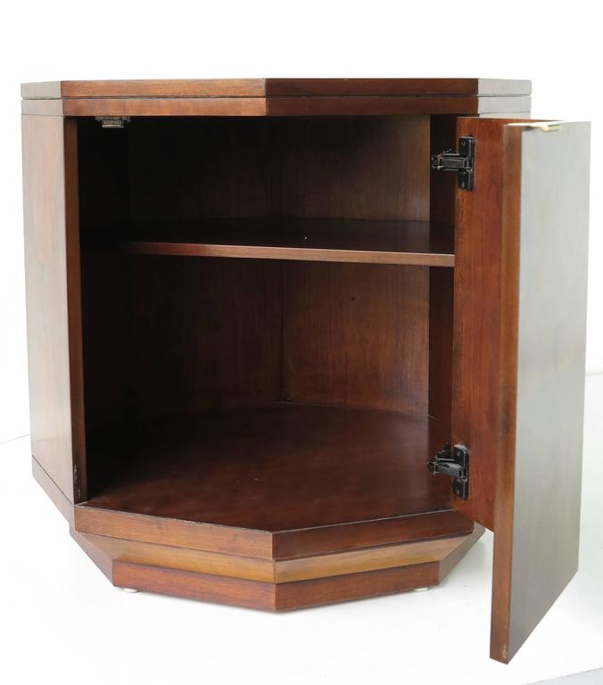 Vintage Henredon Inlaid Wood Octagon Cabinet With Interior Shelf For American Vintage Henredon Inlaid Wood Octagon Cabinet With Interior Shelf For