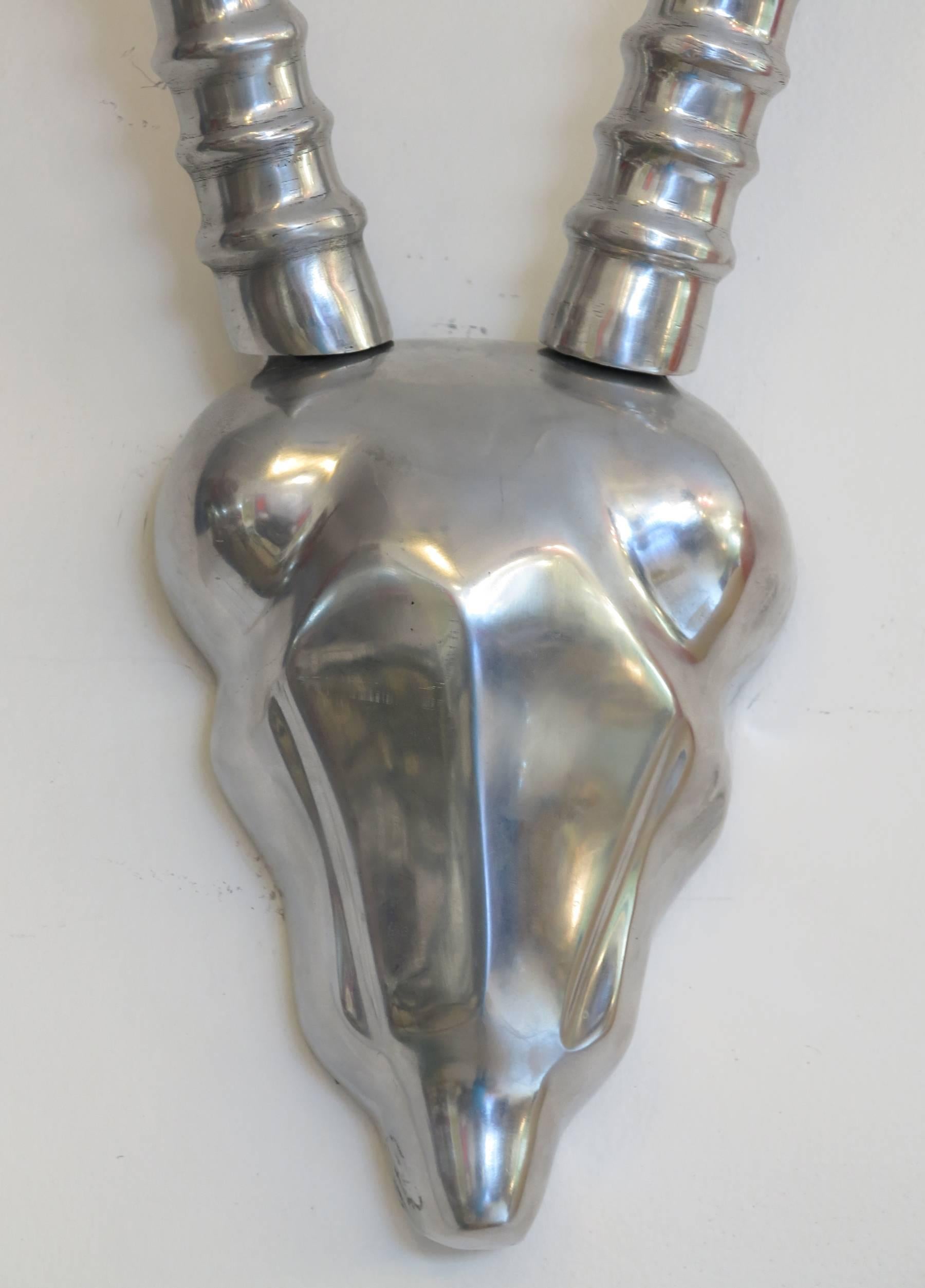 Arthur Court Antelope wall sculpture polished aluminum. Large wall sculpture in very good condition, ram’s head.