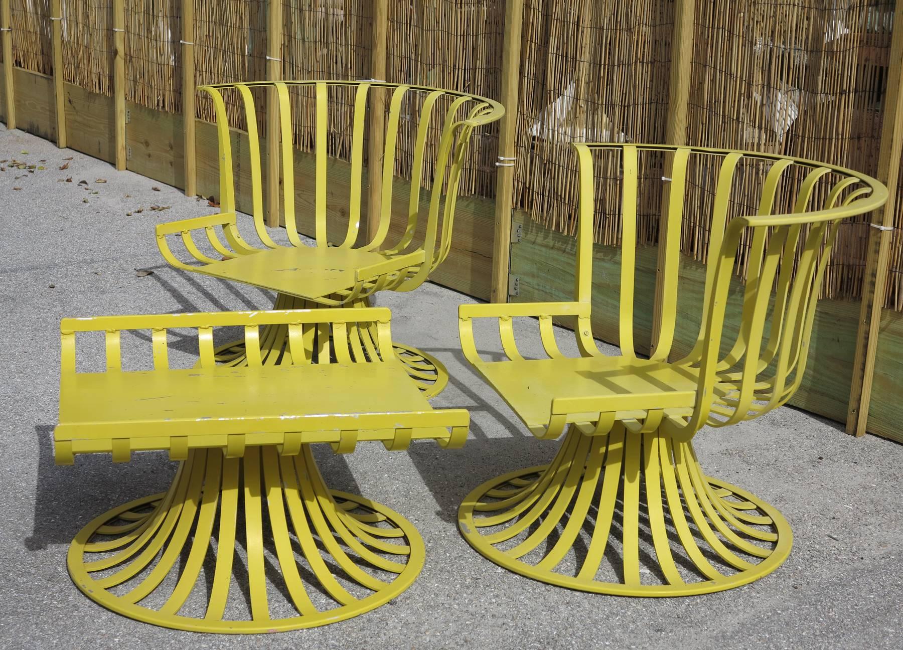 Mid-Century Modern Woodard Aluminium Patio Chairs with Ottoman