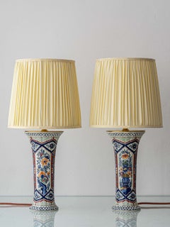 Belgische Delft-Tischlampen im Vintage-Stil von Boch, Messingbeschläge, 1950er–1970er Jahre, neue Lampenschirme