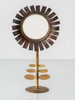 Specchio da tavolo vintage francese in ottone e rame a forma di girasole, Jean Vinay, anni '60