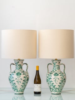 Lampes de table néo-espagnoles en céramique de Grenade, abat-jour en lin neuf, la paire