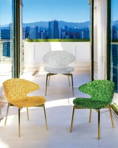 Swan Chair – Gossamer Pink – Iconic Design with Captivating Light Play