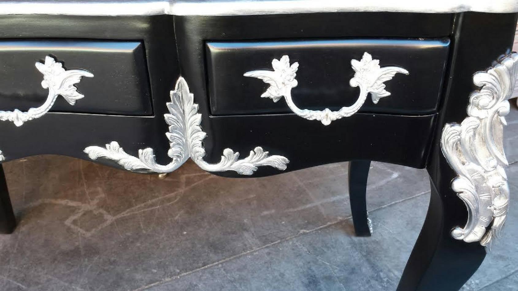 French Style Black and Silver Desk In Excellent Condition For Sale In Glendale, CA
