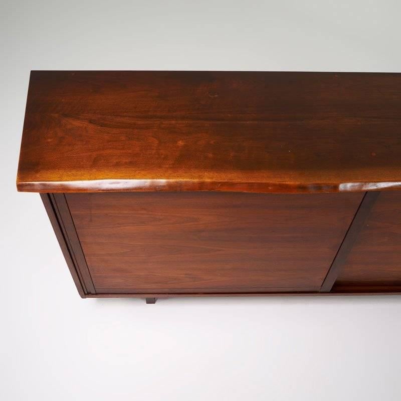 George Nakashima Free Edge Credenza In Good Condition For Sale In Loves Park, IL