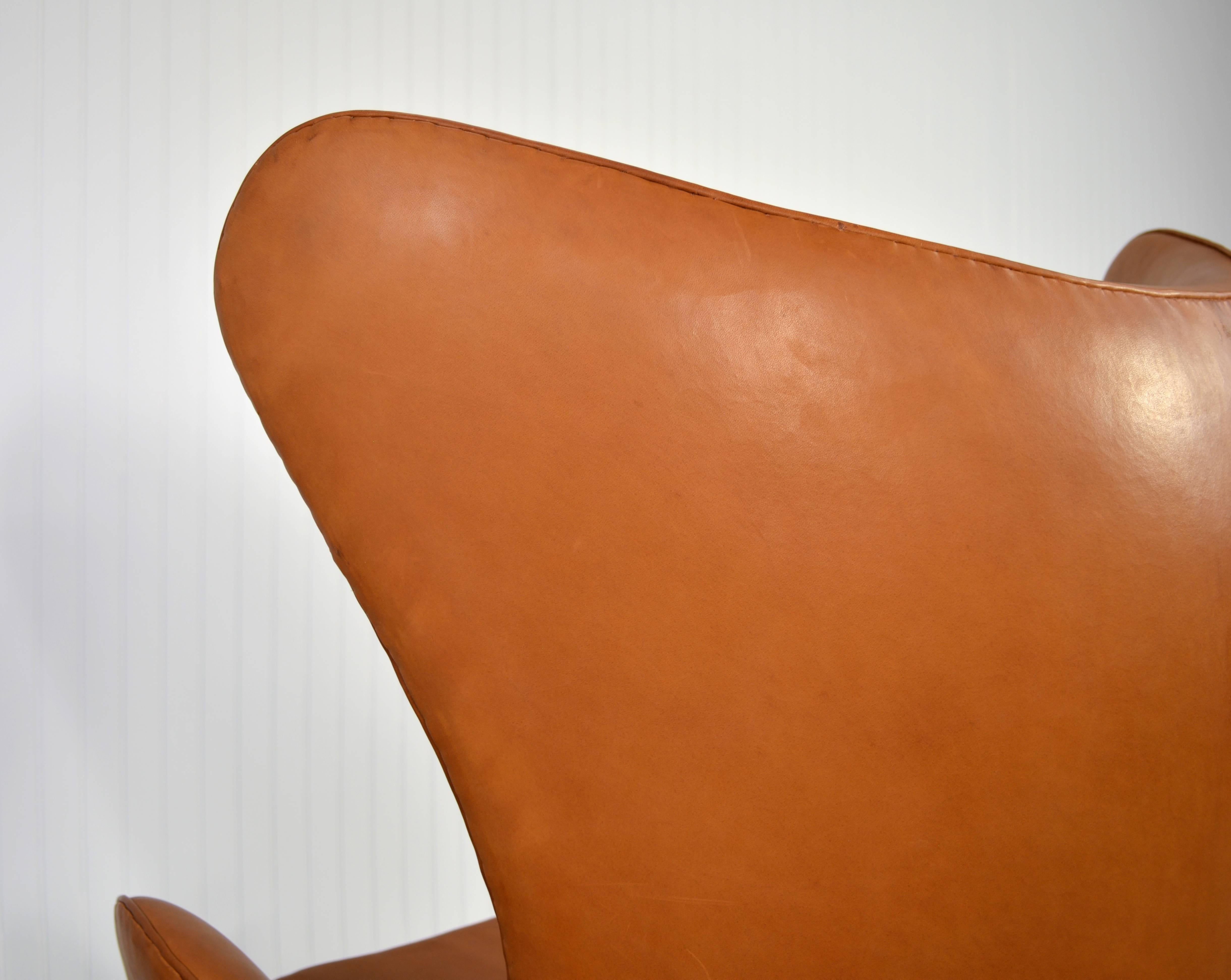 Arne Jacobsen Leather Egg Chair and Ottoman In Excellent Condition In Loves Park, IL