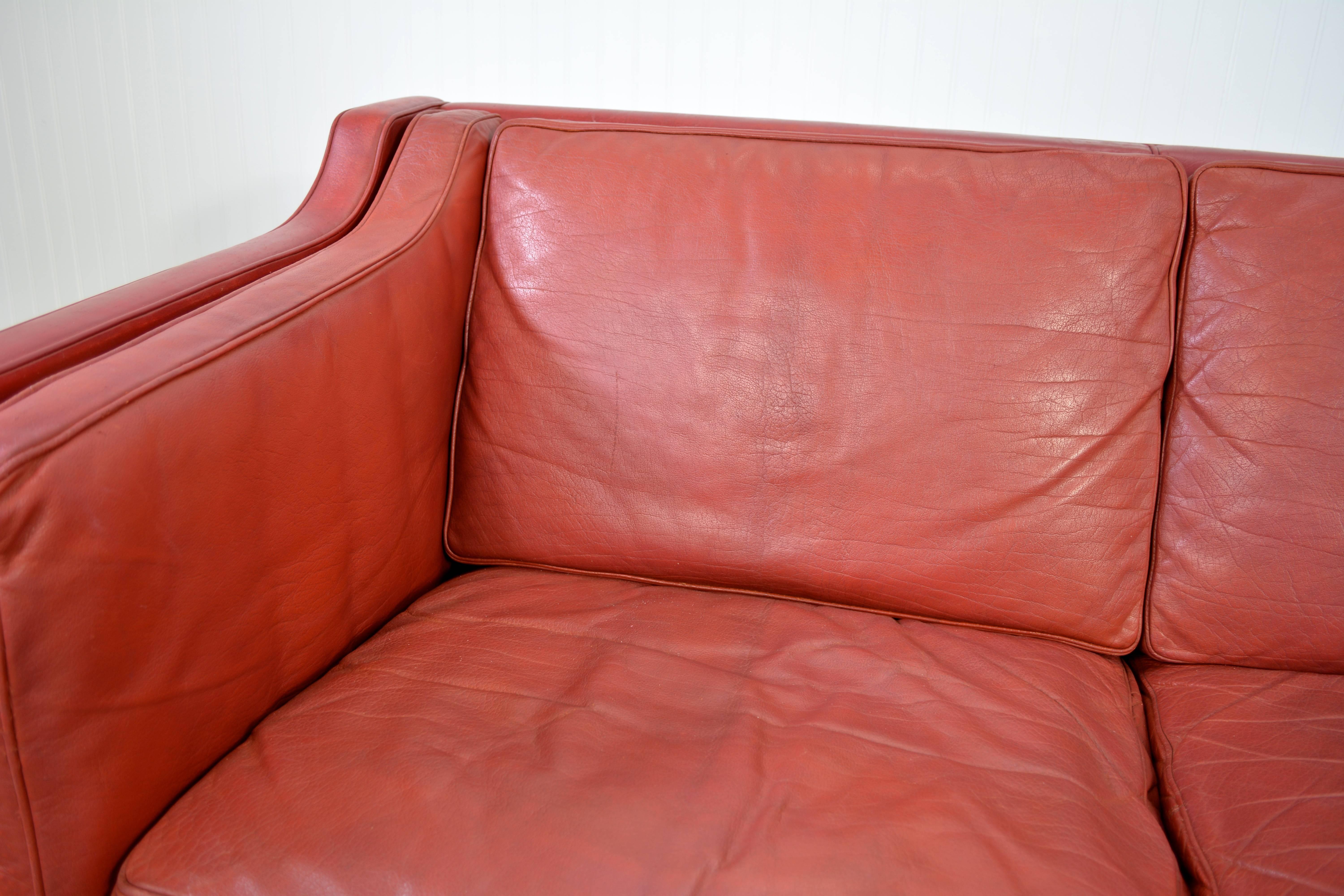 Borge Mogensen Leather Sofa In Good Condition In Loves Park, IL