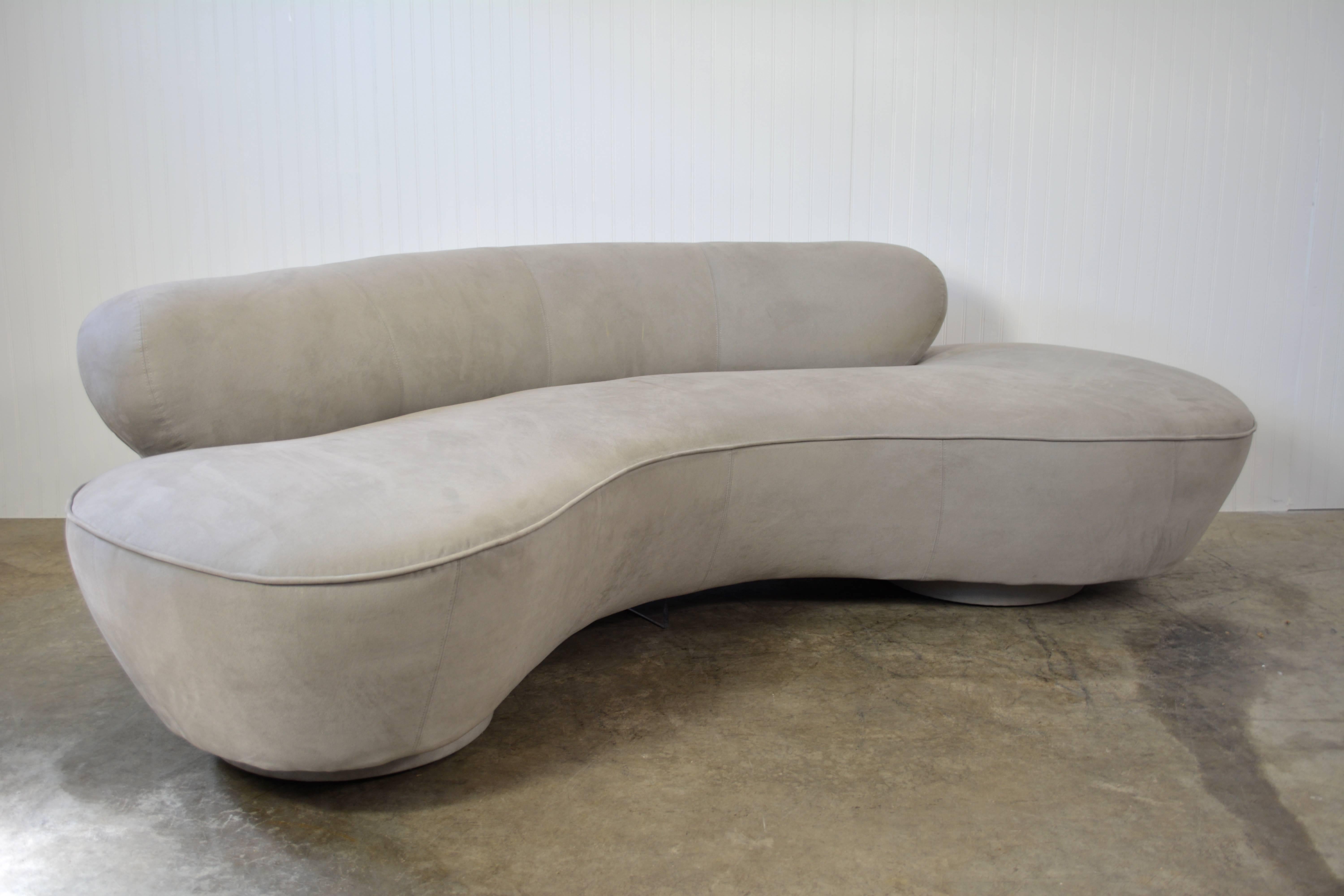 All original Vladimir Kagan sofa for Directional. Lucite support plate and Directional label present.

Measures: Overall depth of the sofa is 48